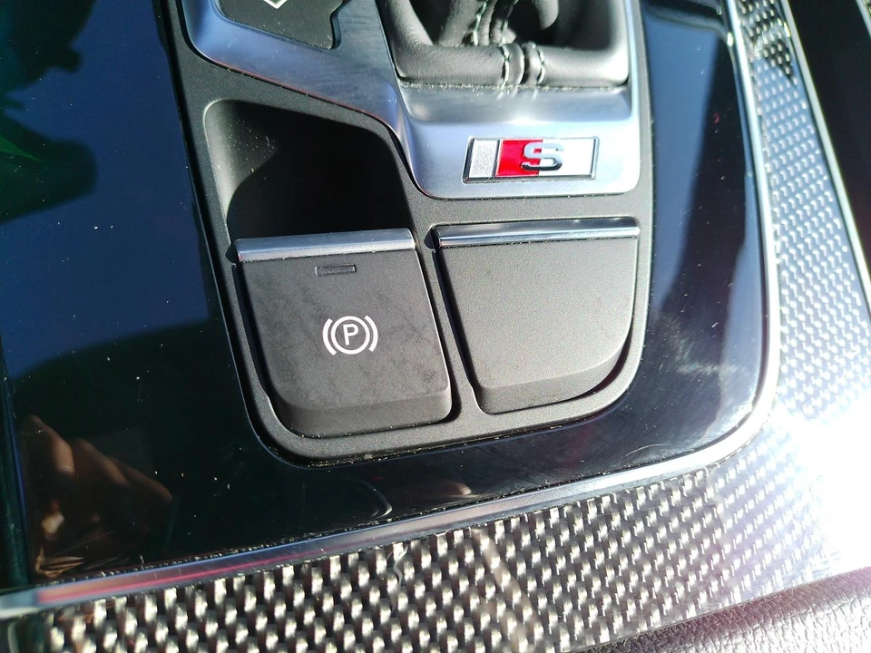 2022 Audi FY SQ5 - Image 12 of 31