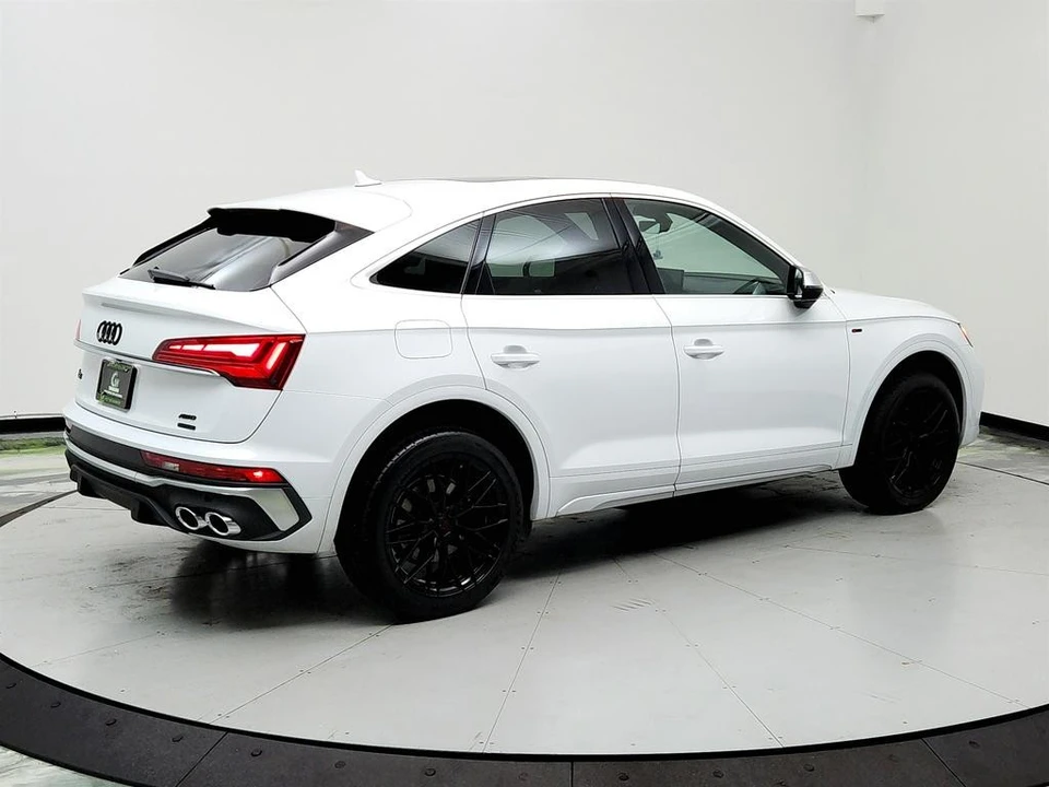 2022 Audi FY SQ5 - Image 5 of 21