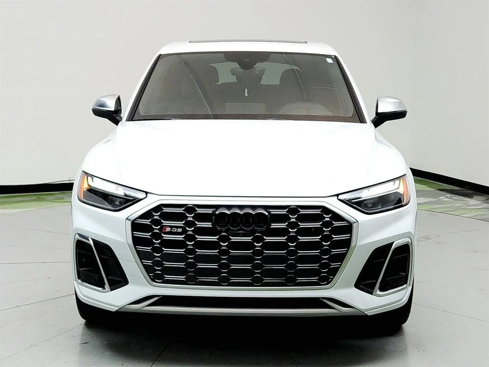 2022 Audi FY SQ5 - Image 2 of 21