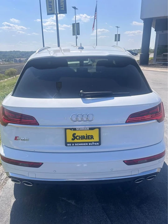 2022 Audi FY SQ5 - Image 3 of 9