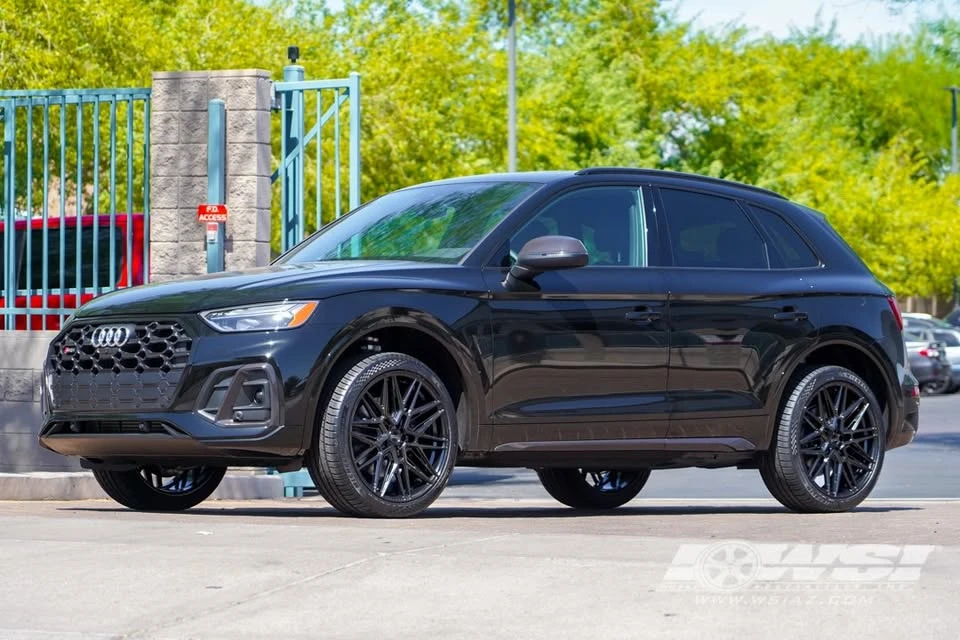 2022 Audi FY SQ5 - Image 3 of 20