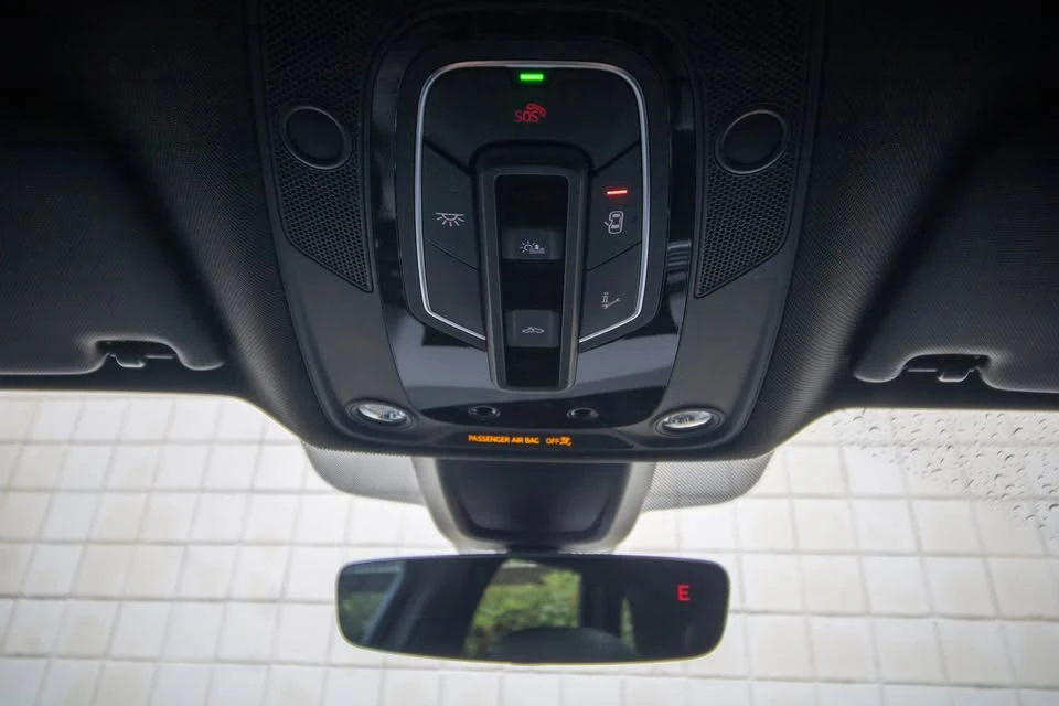 2022 Audi FY SQ5 - Image 17 of 20