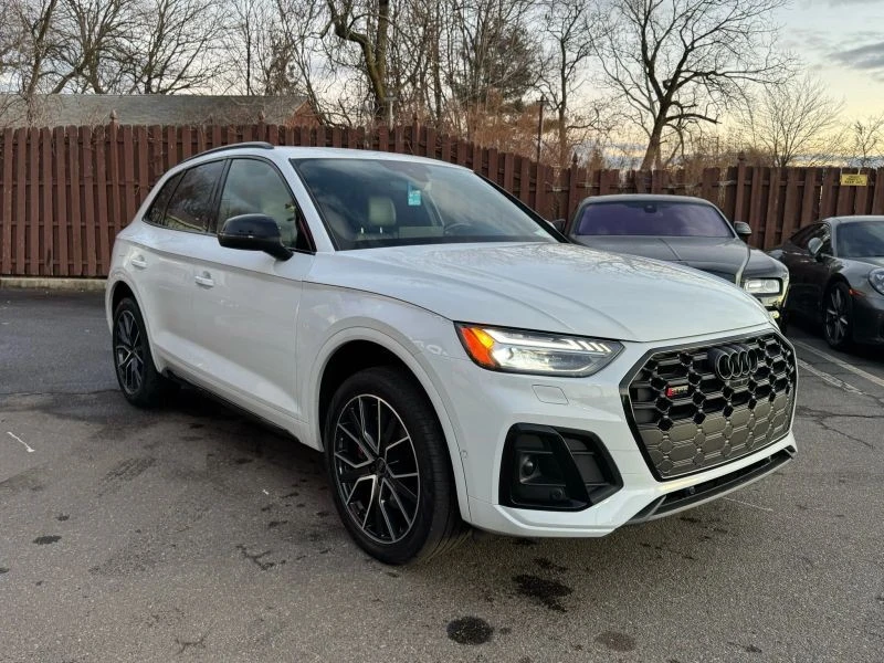 2022 Audi FY SQ5 - Image 3 of 12
