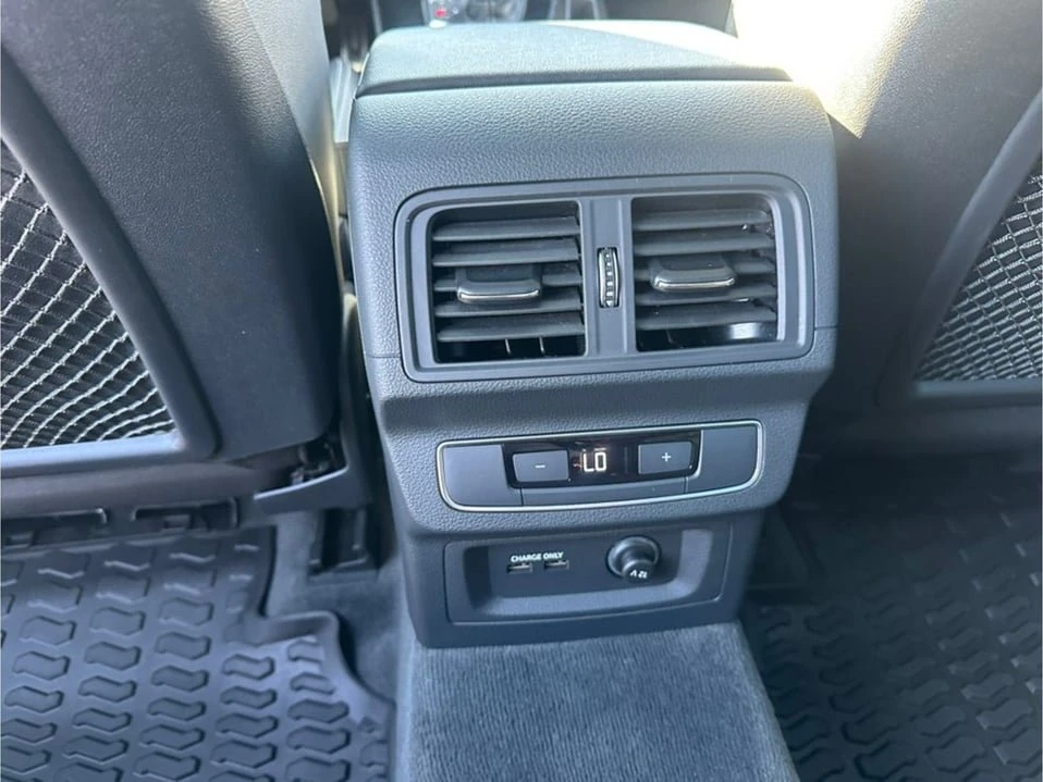 2022 Audi FY SQ5 - Image 10 of 20