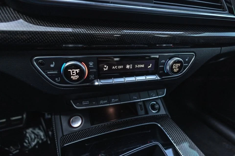 2022 Audi FY SQ5 - Image 15 of 20