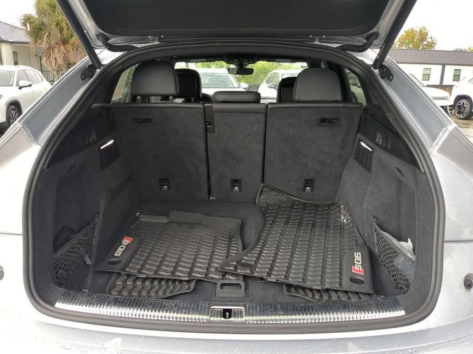 2022 Audi FY SQ5 - Image 9 of 20