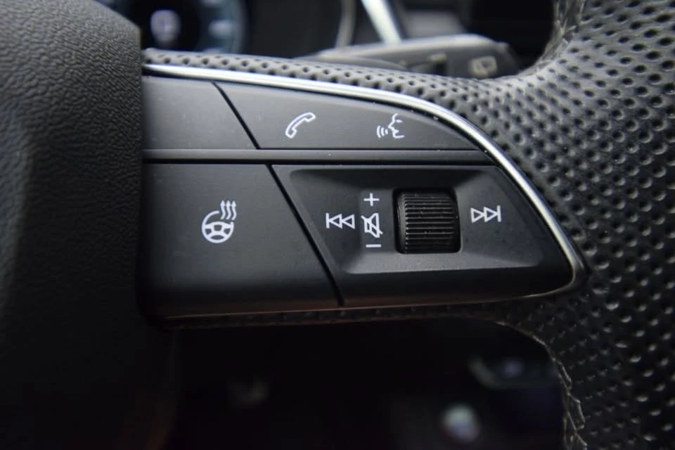 2022 Audi FY SQ5 - Image 17 of 19