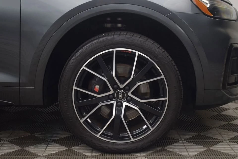2022 Audi FY SQ5 - Image 5 of 19