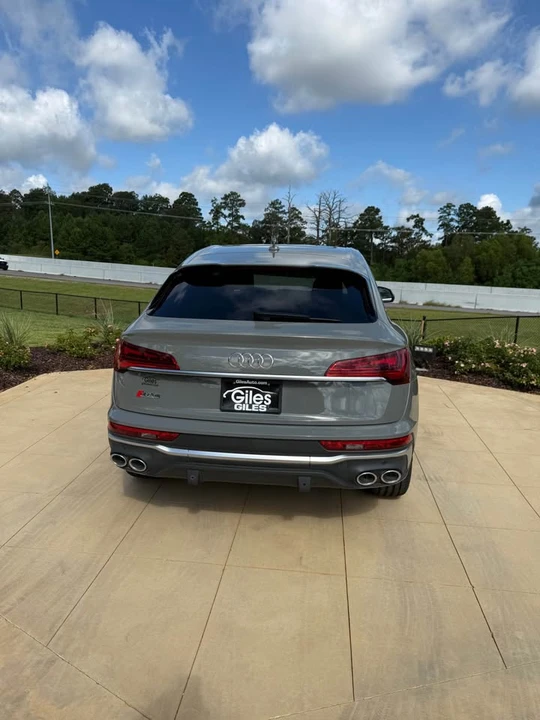 2022 Audi FY SQ5 - Image 4 of 11