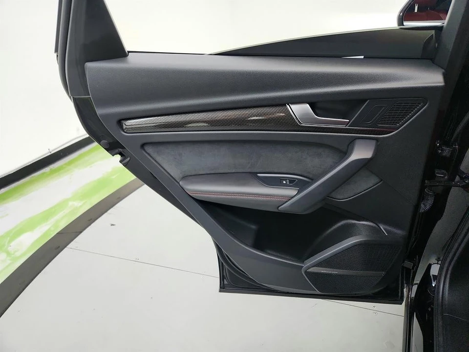 2022 Audi FY SQ5 - Image 26 of 31