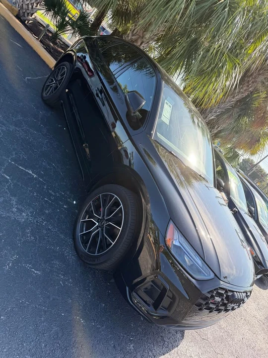 2022 Audi FY SQ5 - Image 2 of 9