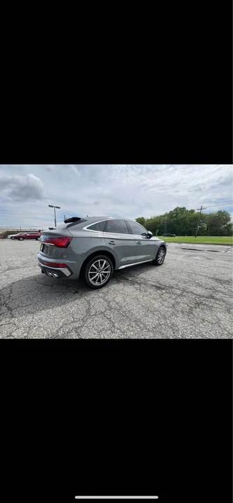 2022 Audi FY SQ5 - Image 2 of 9