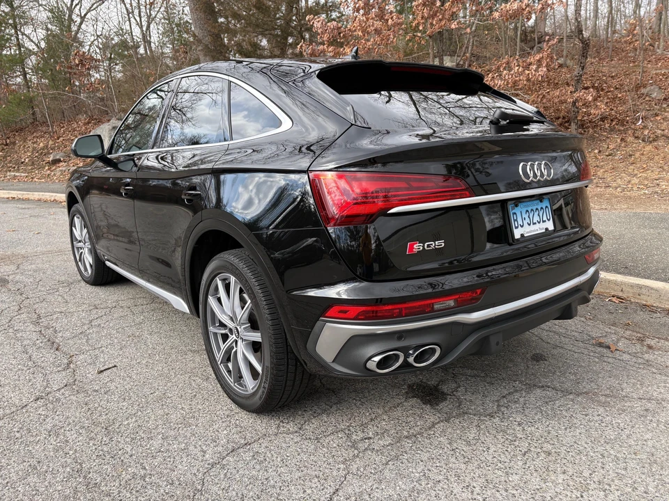 2022 Audi FY SQ5 - Image 11 of 31