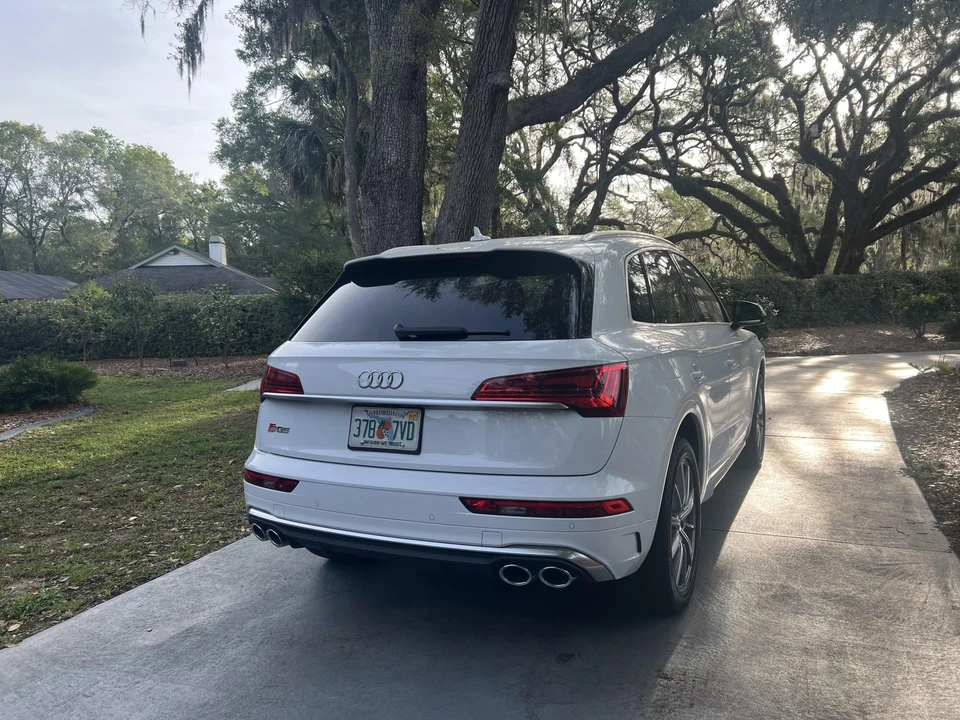2022 Audi FY SQ5 - Image 8 of 31