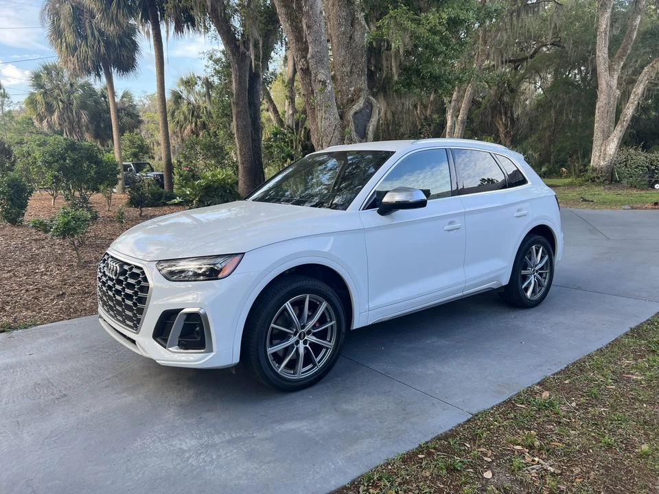 2022 Audi FY SQ5 - Image 2 of 31