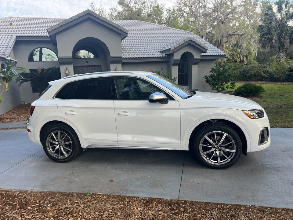 2022 Audi FY SQ5 - Image 6 of 31