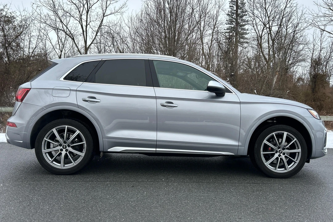 2022 Audi FY SQ5 - Image 3 of 24