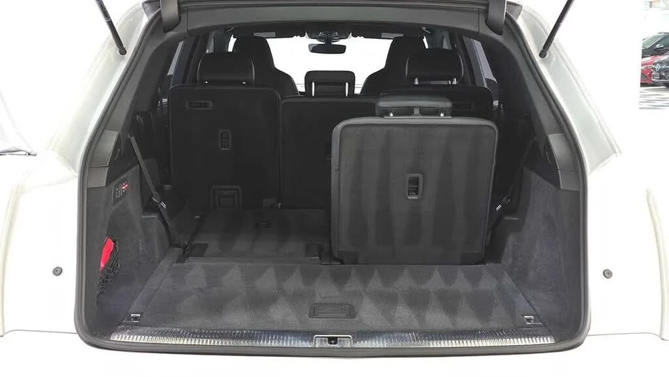 2022 Audi SQ7 - Image 13 of 18