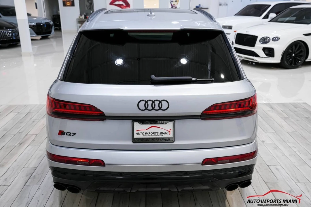 2022 Audi SQ7 - Image 19 of 21