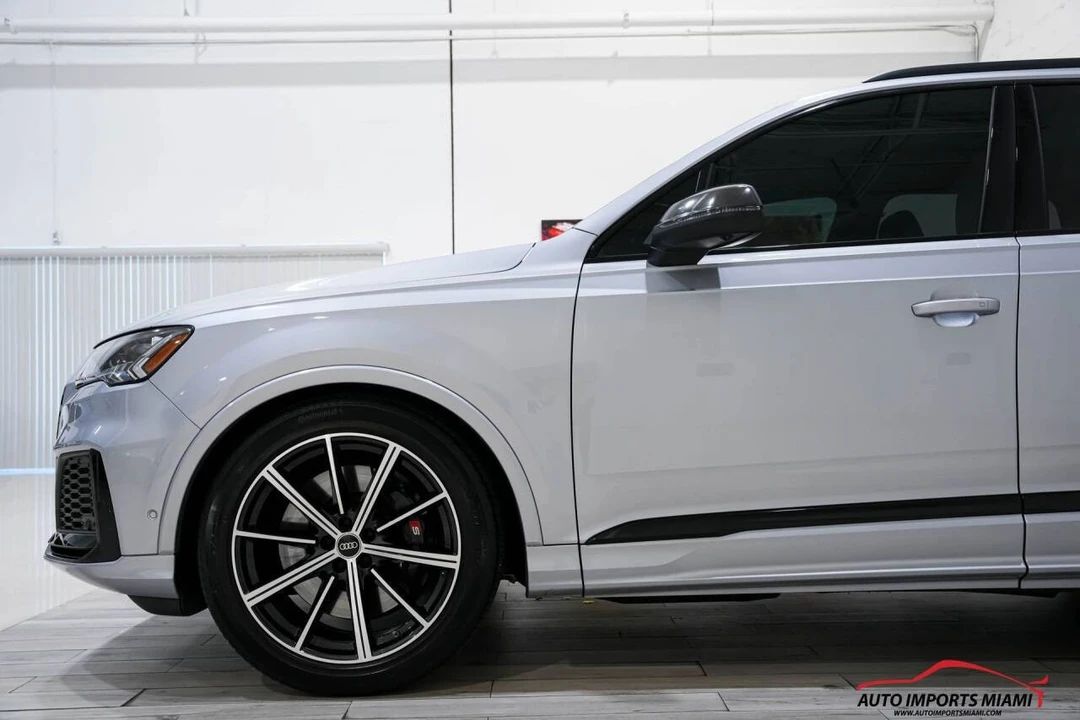 2022 Audi SQ7 - Image 15 of 21
