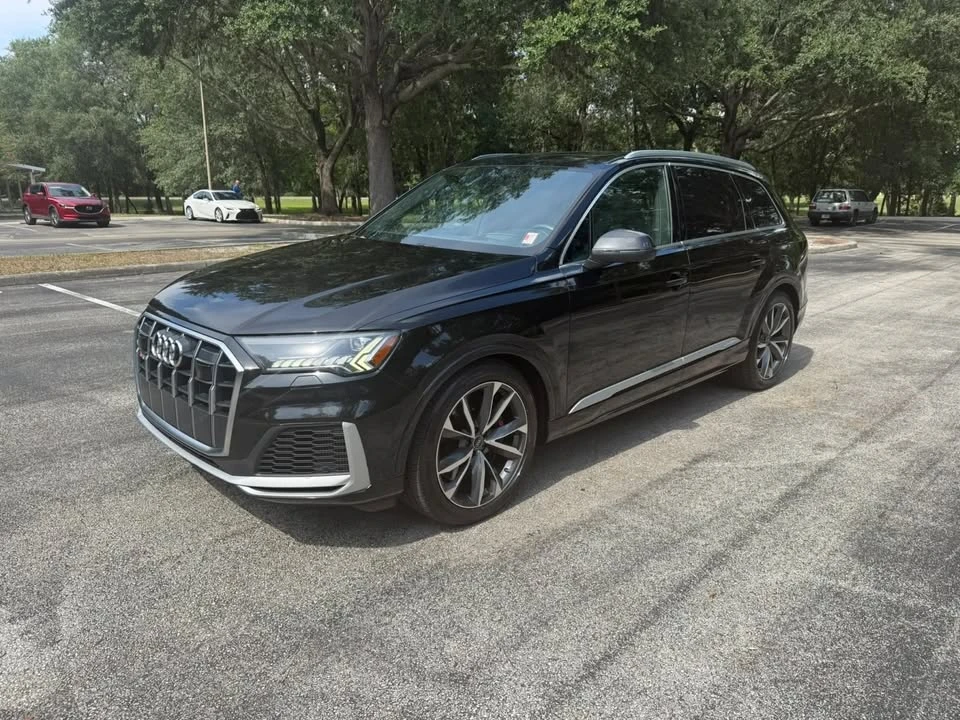 2022 Audi SQ7 - Image 2 of 20
