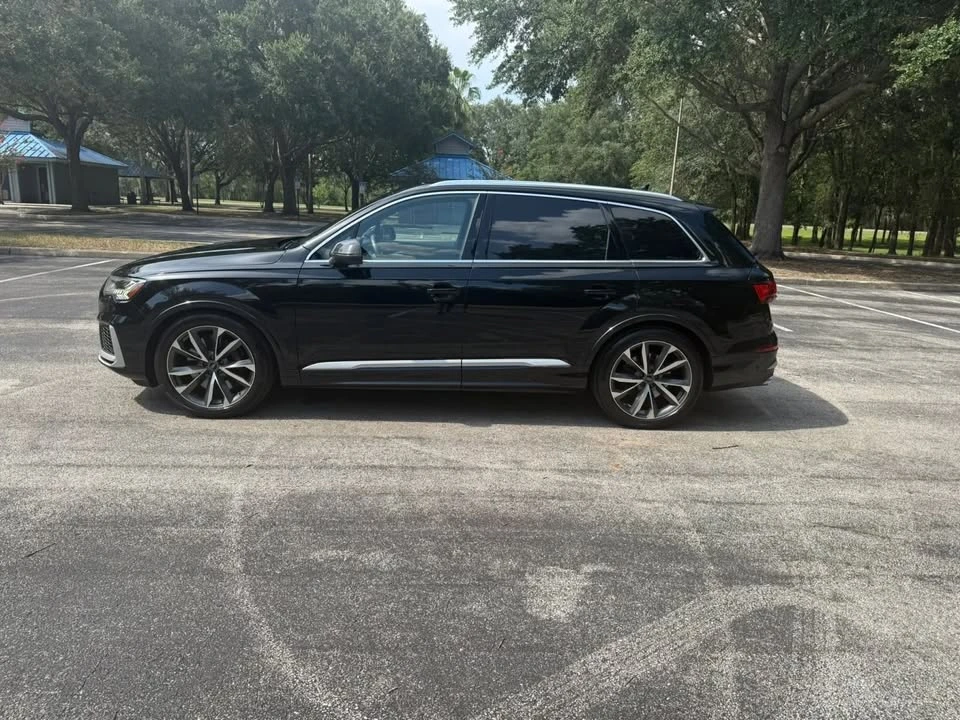 2022 Audi SQ7 - Image 10 of 20