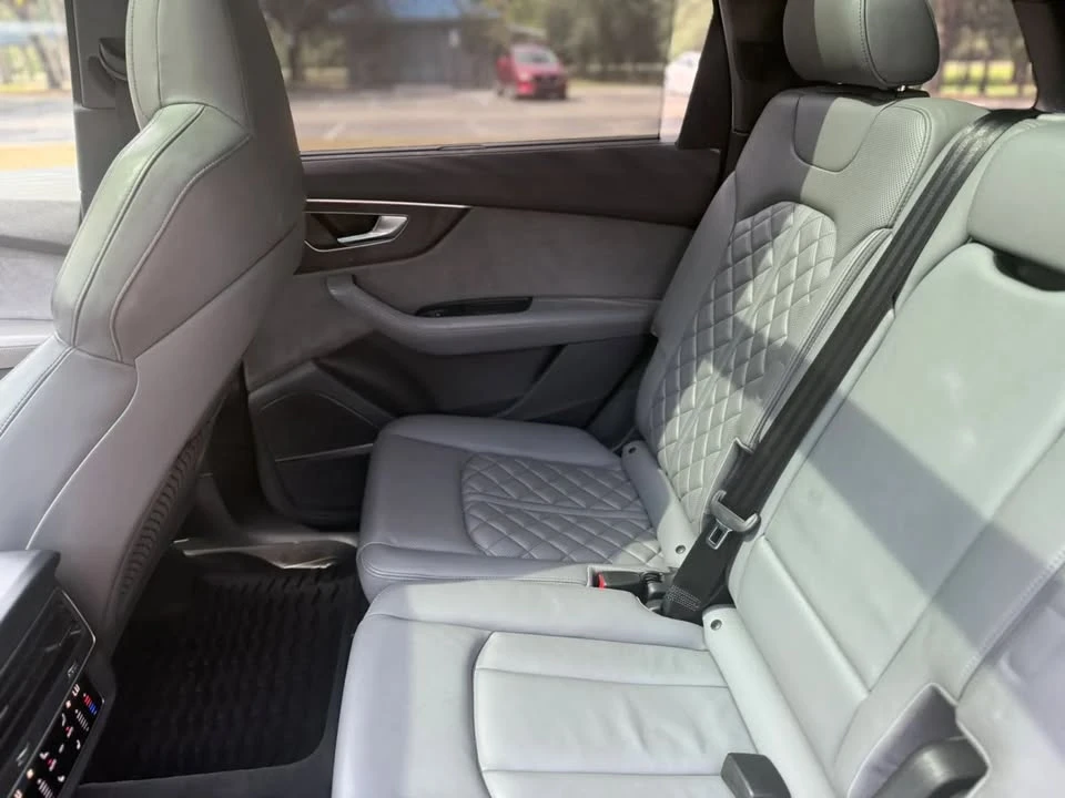 2022 Audi SQ7 - Image 13 of 20