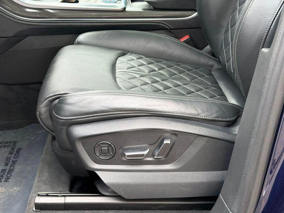 2022 Audi SQ7 - Image 3 of 20