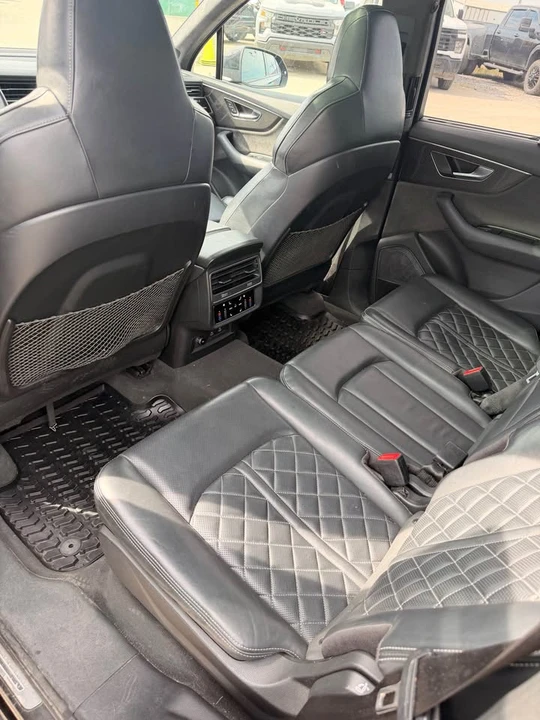 2022 Audi SQ7 - Image 5 of 9