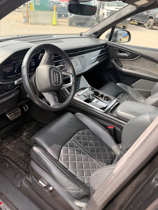 2022 Audi SQ7 - Image 4 of 9