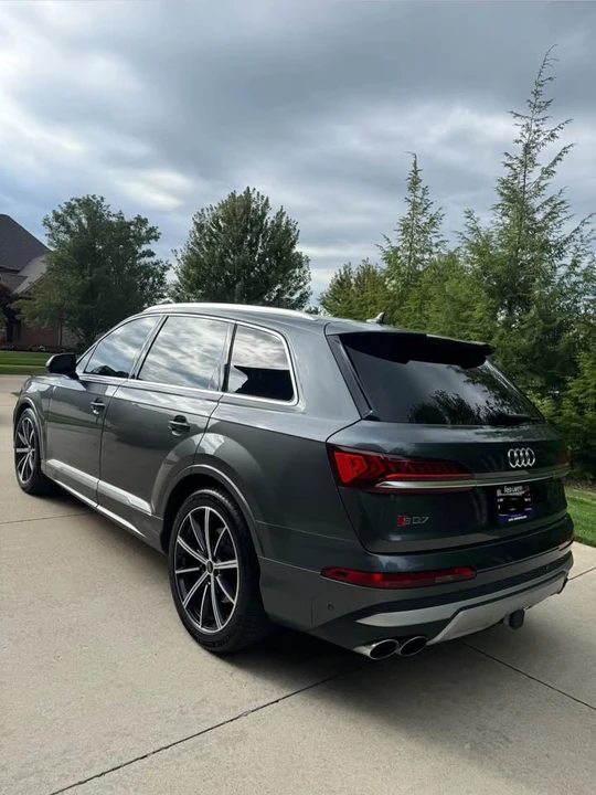 2022 Audi SQ7 - Image 17 of 20