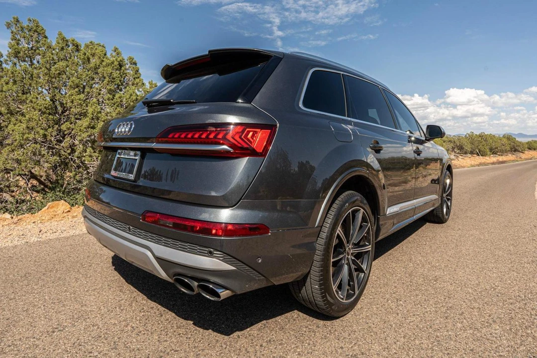 2022 Audi SQ7 - Image 4 of 31
