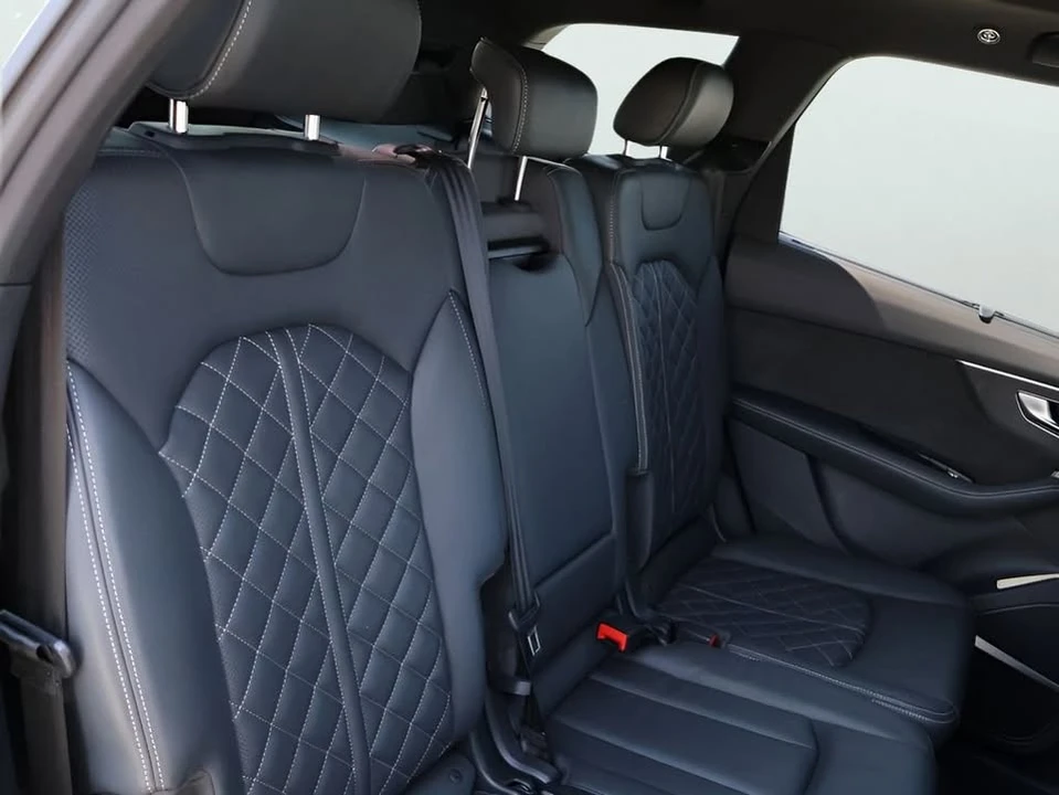 2022 Audi SQ7 - Image 13 of 20