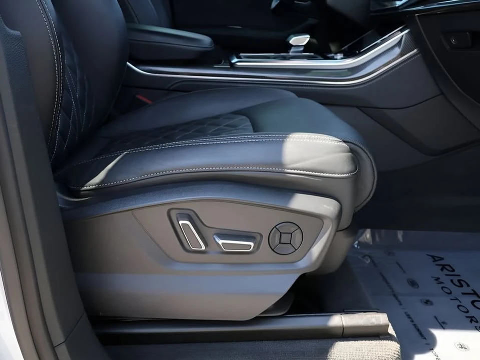 2022 Audi SQ7 - Image 11 of 20