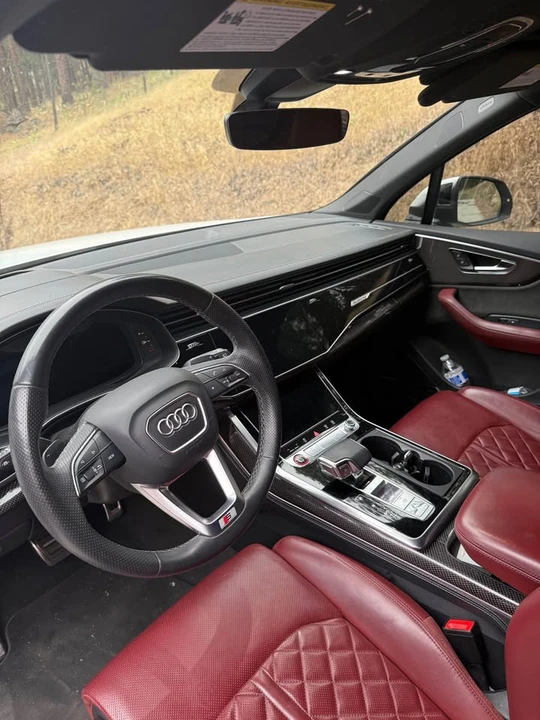 2022 Audi SQ7 - Image 2 of 7