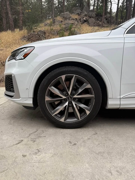 2022 Audi SQ7 - Image 5 of 7