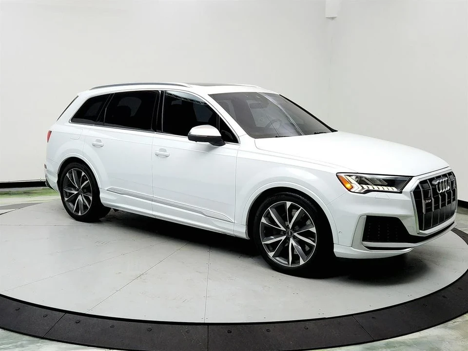 2022 Audi SQ7 - Image 3 of 21