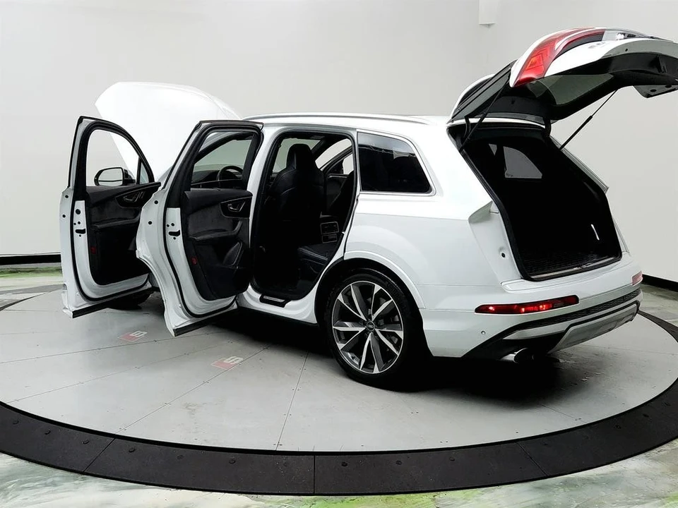 2022 Audi SQ7 - Image 12 of 21