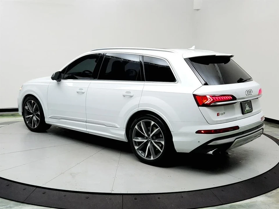 2022 Audi SQ7 - Image 7 of 21