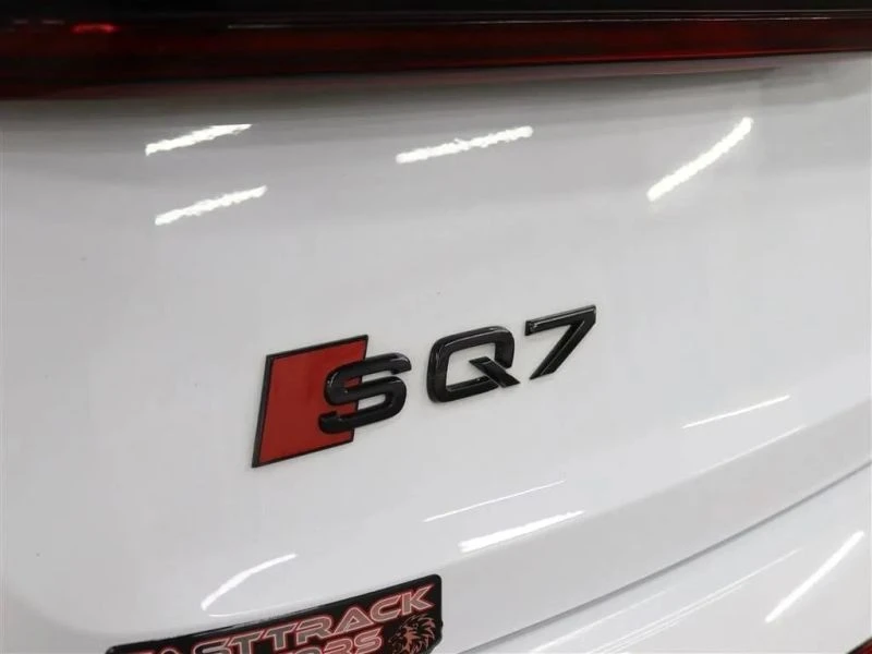 2022 Audi SQ7 - Image 8 of 12