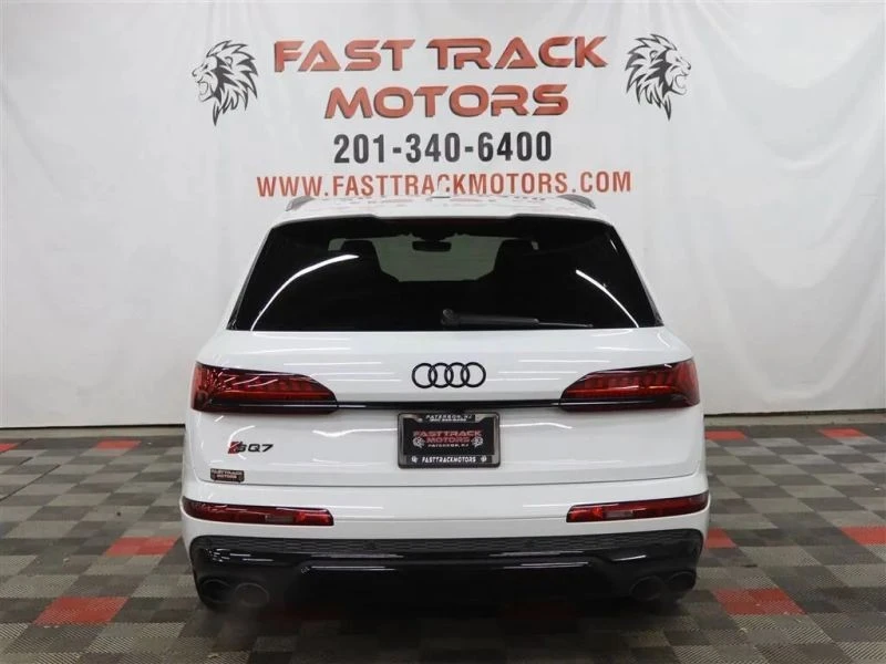 2022 Audi SQ7 - Image 5 of 12