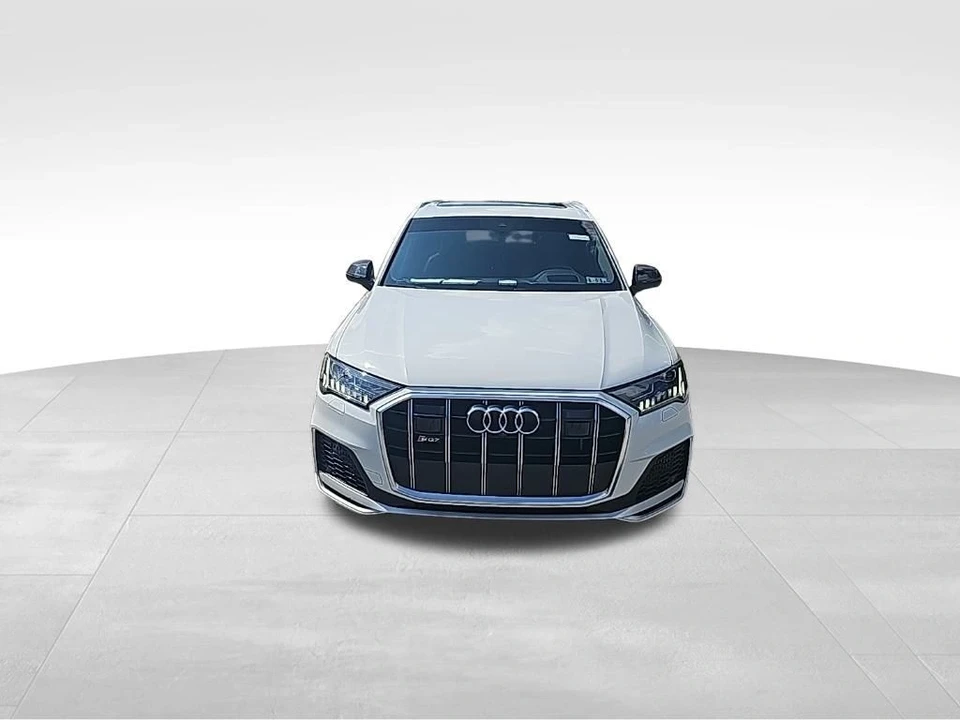 2022 Audi SQ7 - Image 2 of 12