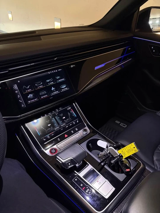 2022 Audi SQ8 - Image 9 of 13