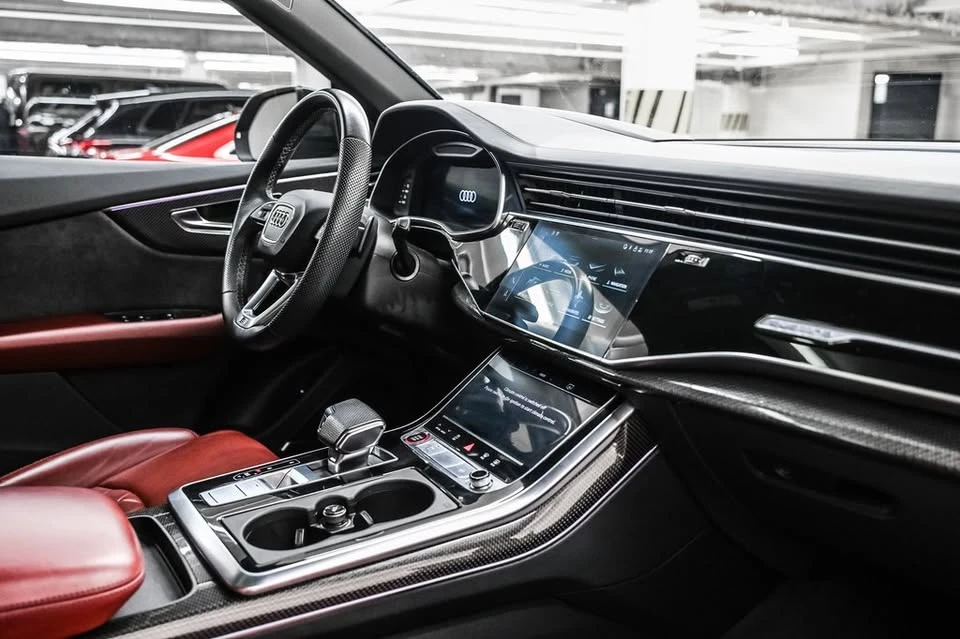 2022 Audi SQ8 - Image 9 of 18