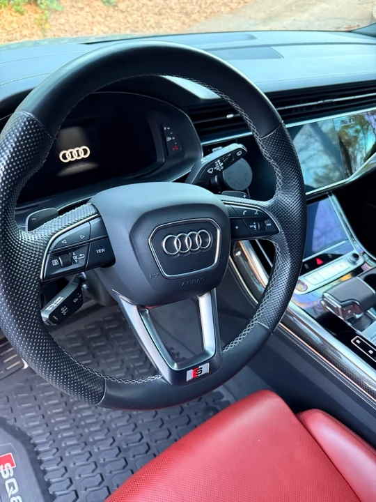 2022 Audi SQ8 - Image 16 of 21