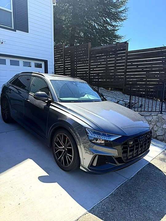 2022 Audi SQ8 - Image 2 of 6