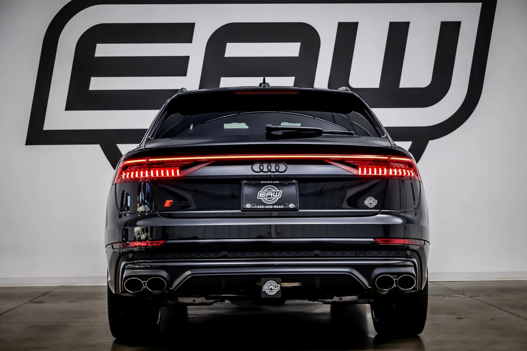 2022 Audi SQ8 - Image 11 of 12