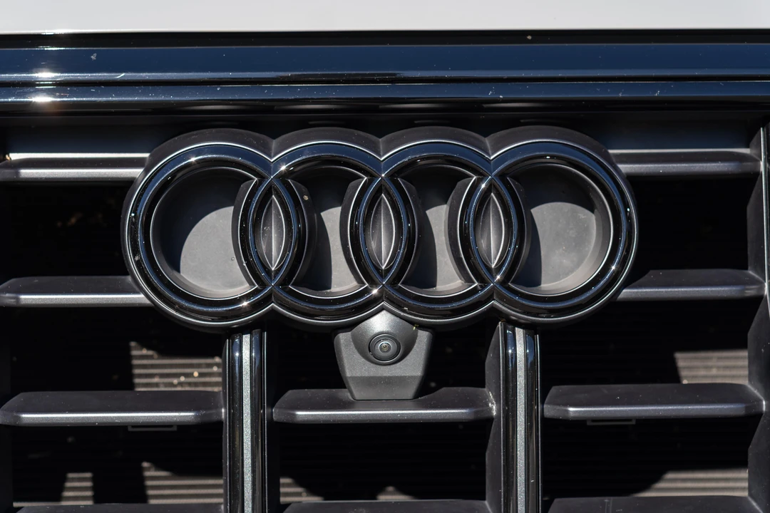 2022 Audi SQ8 - Image 14 of 31