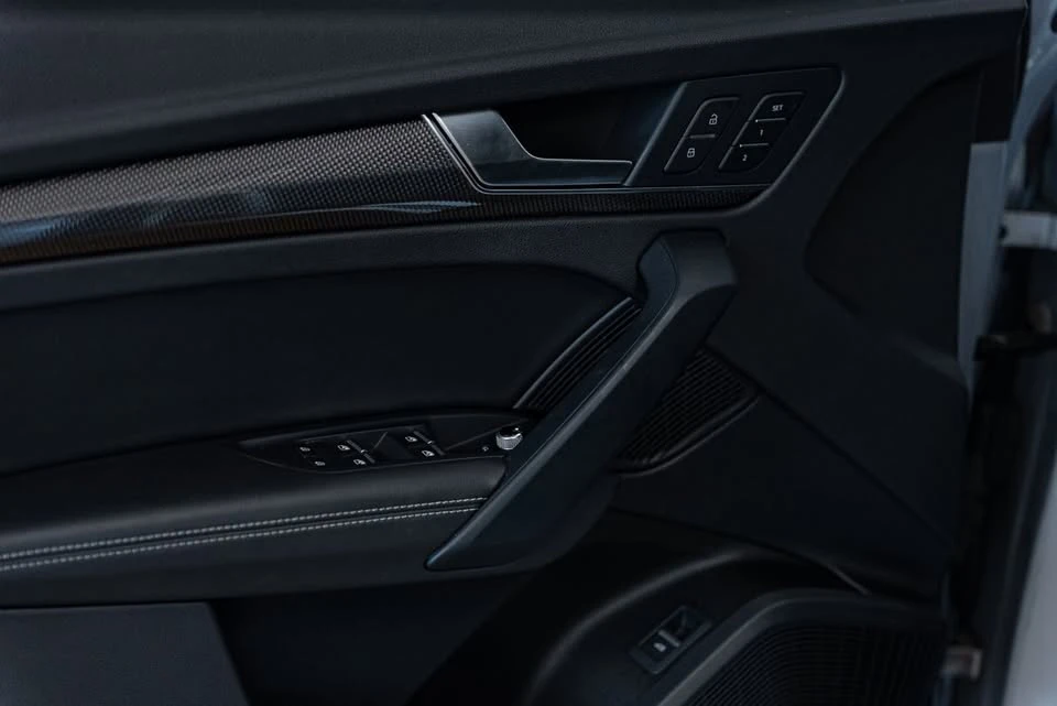 2022 Audi FY SQ5 - Image 11 of 20