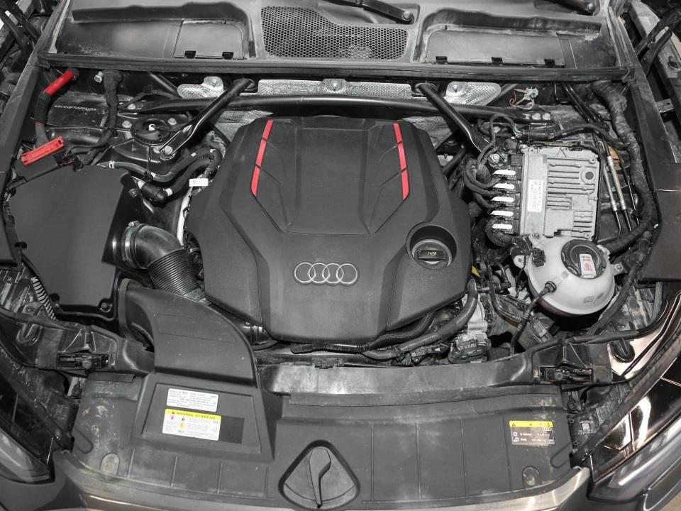 2022 Audi FY SQ5 - Image 9 of 20